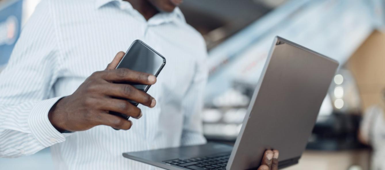 Gruppe bei interaktiver Übung zur Talentidentifikation